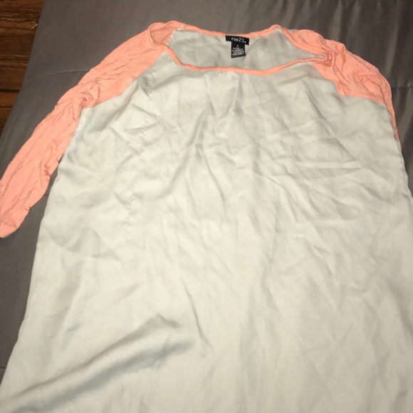 Rue 21 shirt