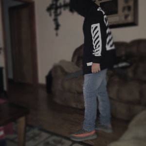 Meet your Posher, Ethan