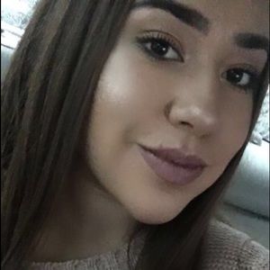 Meet your Posher, Katherine