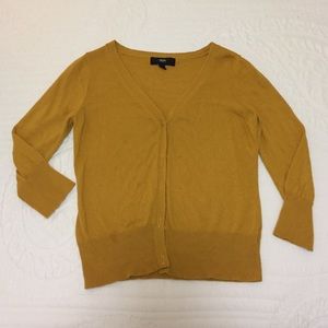 mustard yellow 3/4ths sleeve cardigan