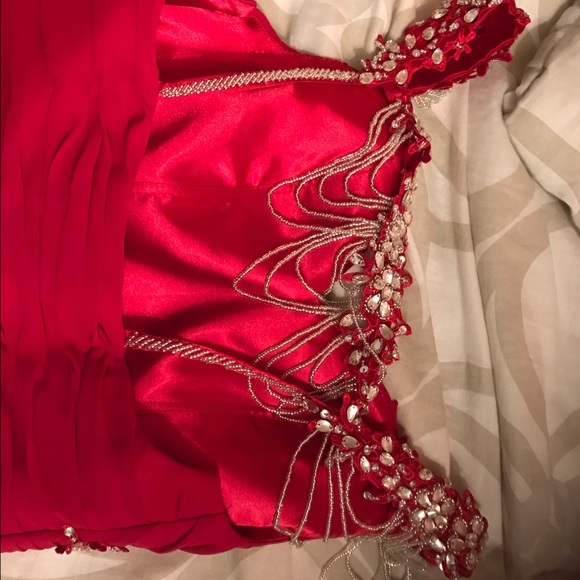 Gorgeous bridesmaid dresses - Picture 4 of 5