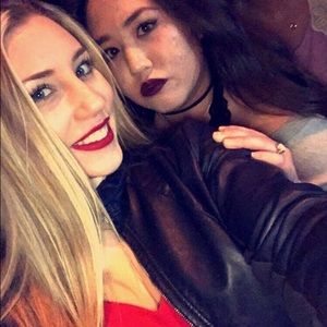 Meet your Posher, Avery