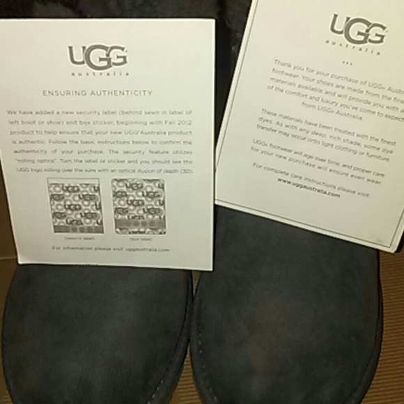 Authentic gray mini bailey uggs - Picture 4 of 4