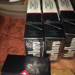 Meet your Posher, Gay