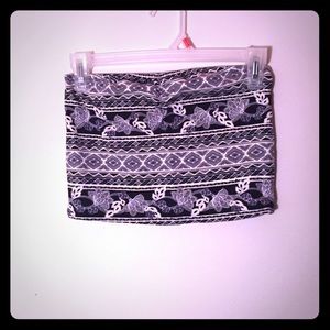 Patterned Sleeveless Crop Top