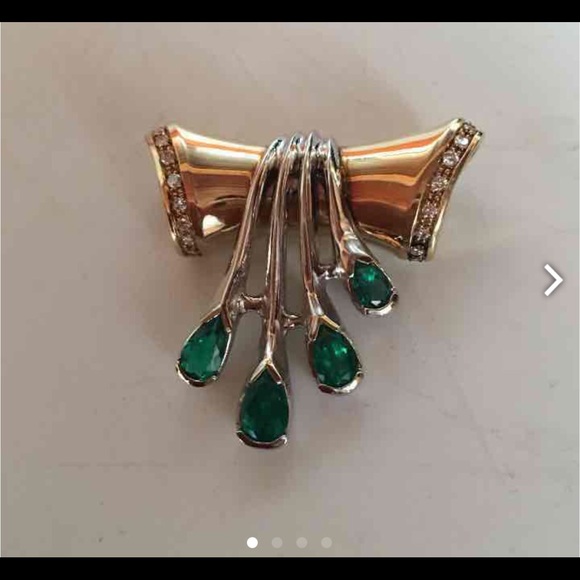Stunning Emerald & diamond 14k Slider Pendant