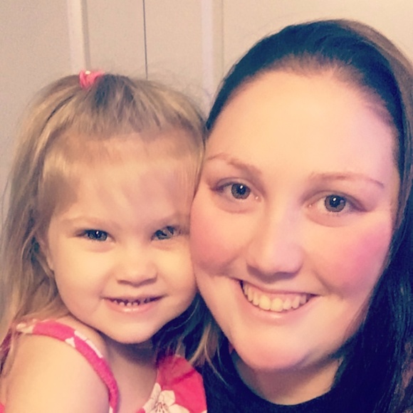 Meet your Posher, Maddison - Picture 2 of 6