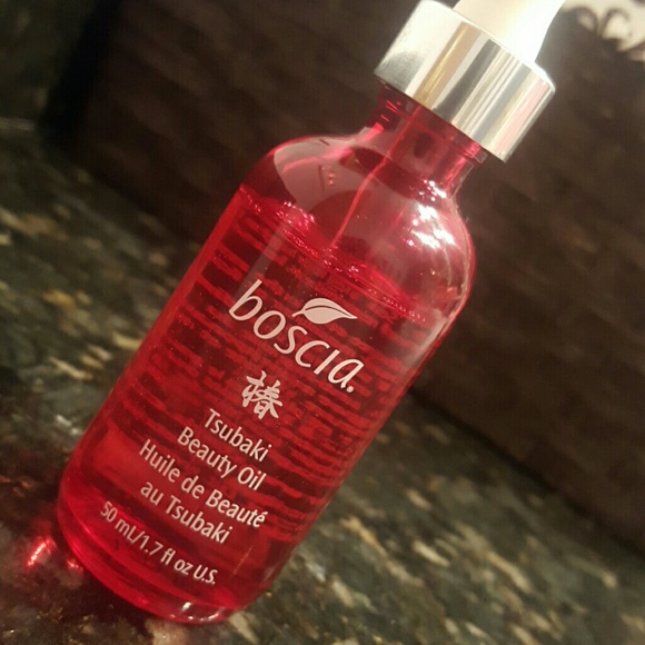 💄 boscia | Tsubaki Beauty Oil