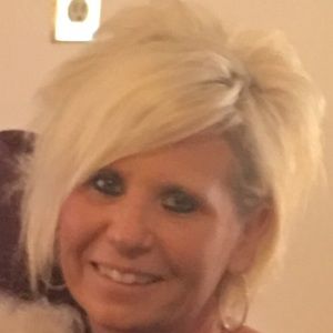 Meet your Posher, Becky