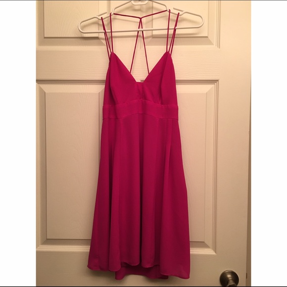 Express pink dress