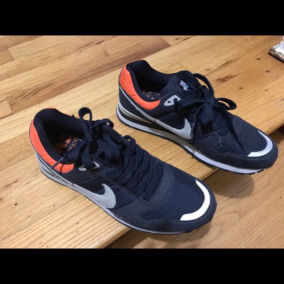 Men's size 9 Nike