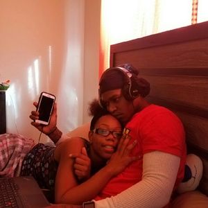 Meet your Posher, Ezell