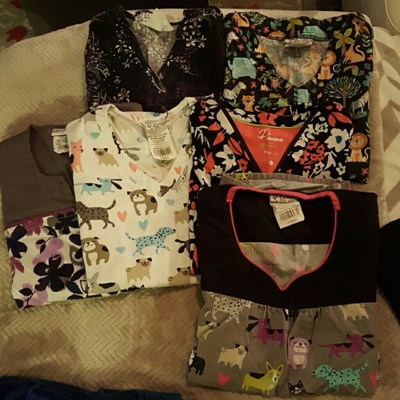 Scrubs bundle - Picture 3 of 3