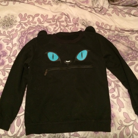 Monster Sweater w Ears and Zipper Mouth