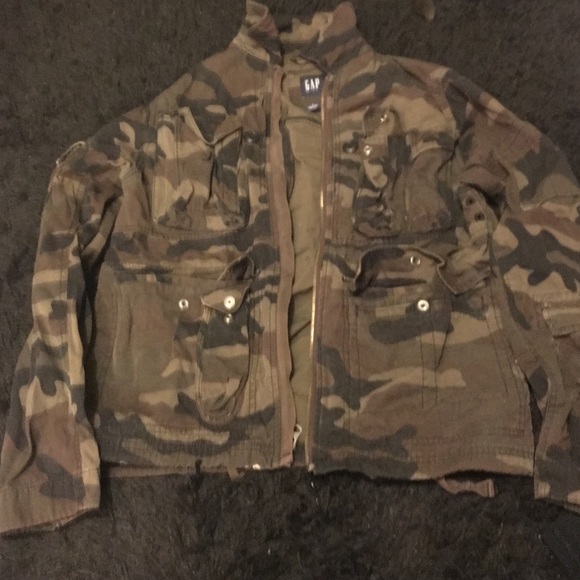 Gap camo cargo jacket.