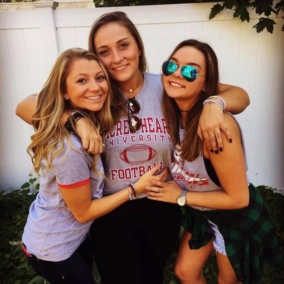 Meet your Posher, Amanda - Picture 1 of 1