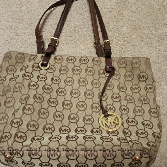 Authentic MK shoulder bag