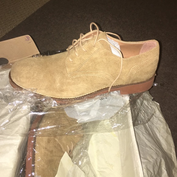 Women's BASS shoes