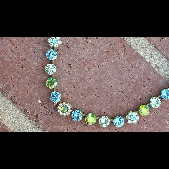 The Sea Necklace - Picture 2 of 2
