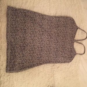 lululemon power y tank!