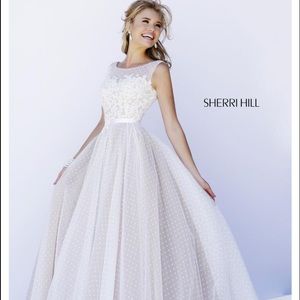 Beautiful Sherri Hill Prom Gown 11230