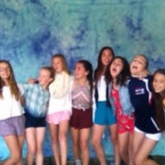 Meet your Posher, Kayla