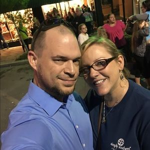 Meet your Posher, Corey