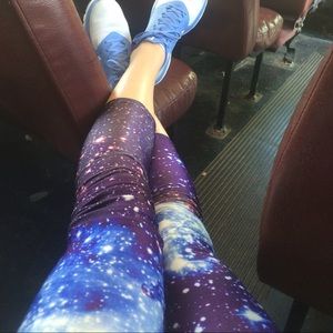 Galaxy leggings!💜