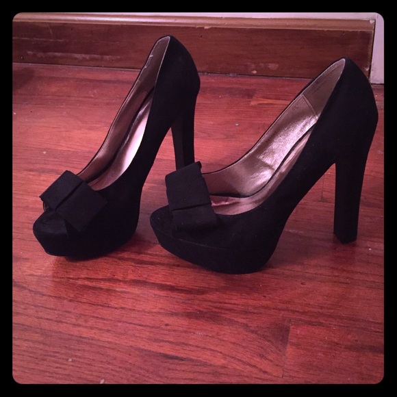 Black Velvet Peep Toe Heels