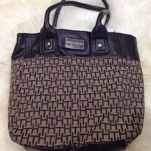 Tommy Hilfiger handbag