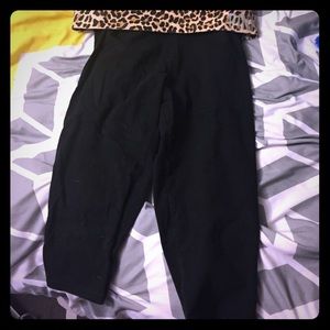 Victoria's Secret PINK Capri yoga pants
