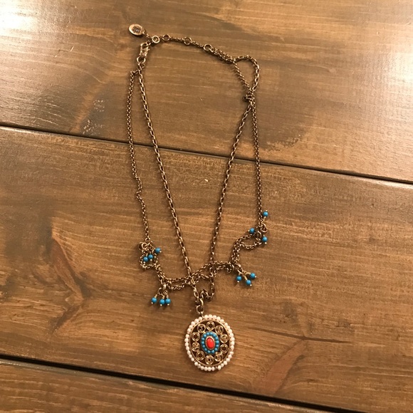 Beautiful juicy couture layer necklace