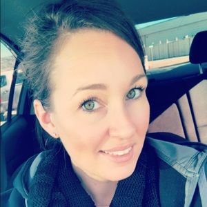 Meet your Posher, Rainee