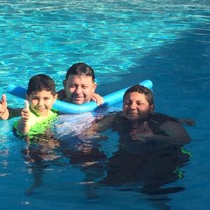 Meet your Posher, Edwin