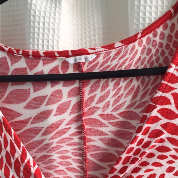 Coral Red Floral Three Dot Dress - Picture 2 of 3