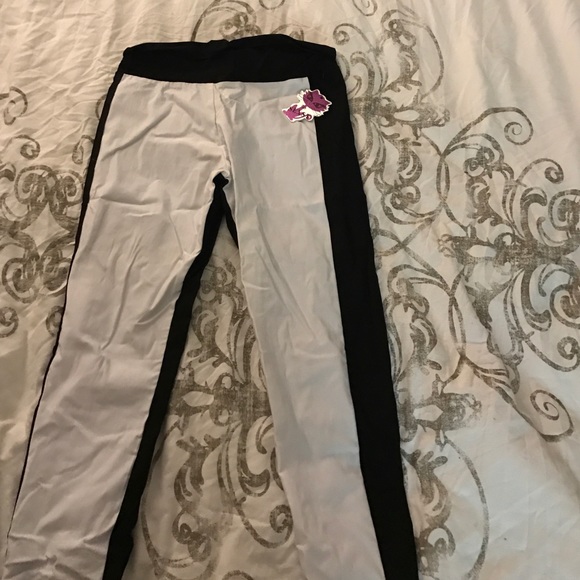 Black and white leggings