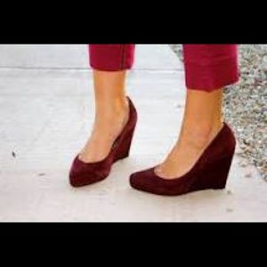 ❗️SALE Halogen burgundy wedge 7.5
