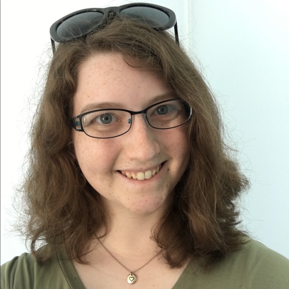 Meet your Posher, Rebecca