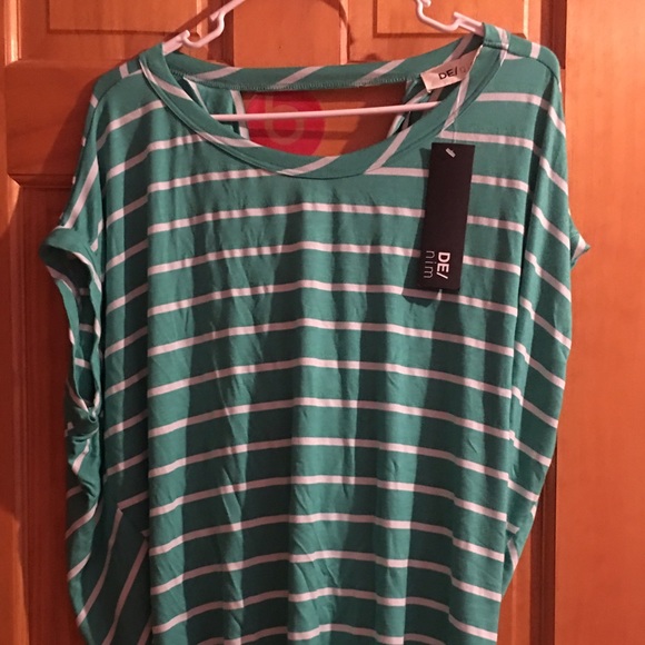Women's shirt