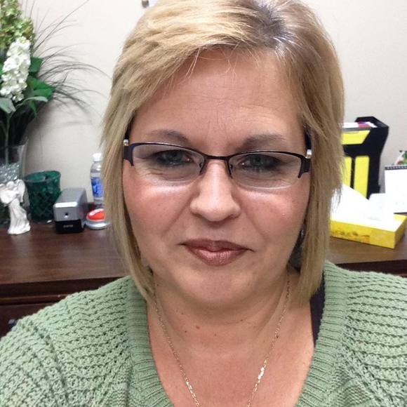 Meet your Posher, Tami