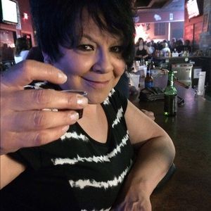 Meet your Posher, Paula