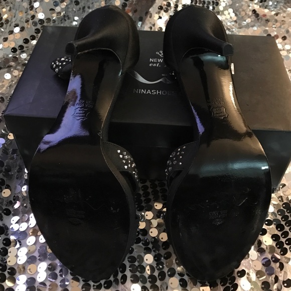 Strappy Black Heels - Picture 3 of 3