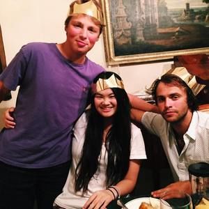 Meet your Posher, Felicity