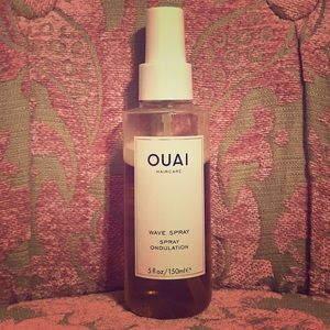 Ouai Wave Spray