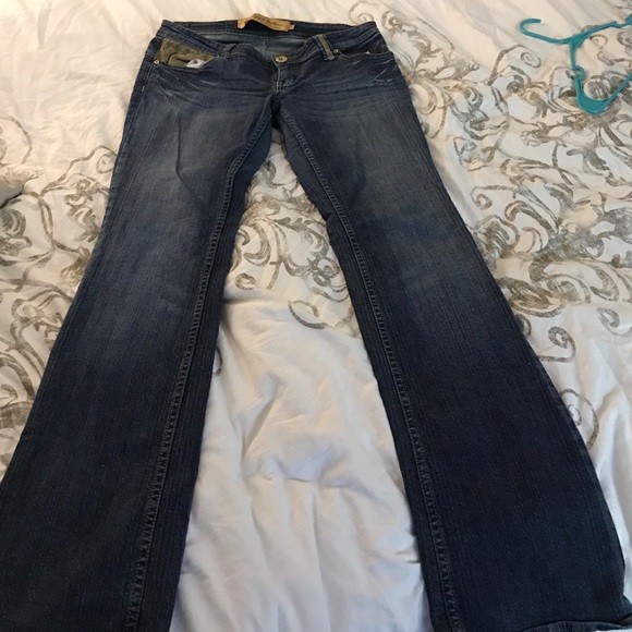 Apple bottom jeans