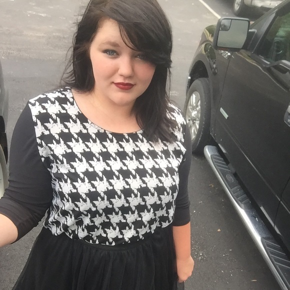 Meet your Posher, Sarah jane