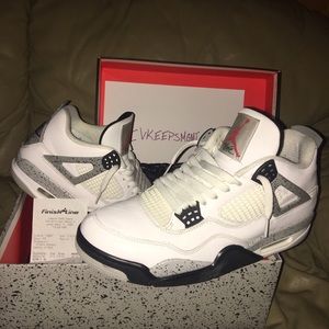 Jordan retro 4 size 10.5