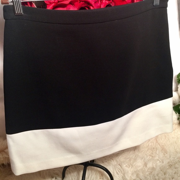 Forever 21 skirt