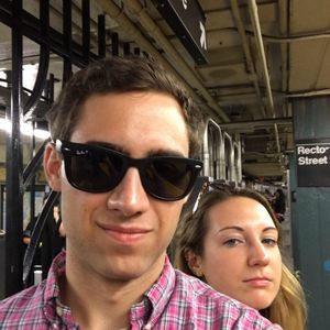 Meet your Posher, Chloe