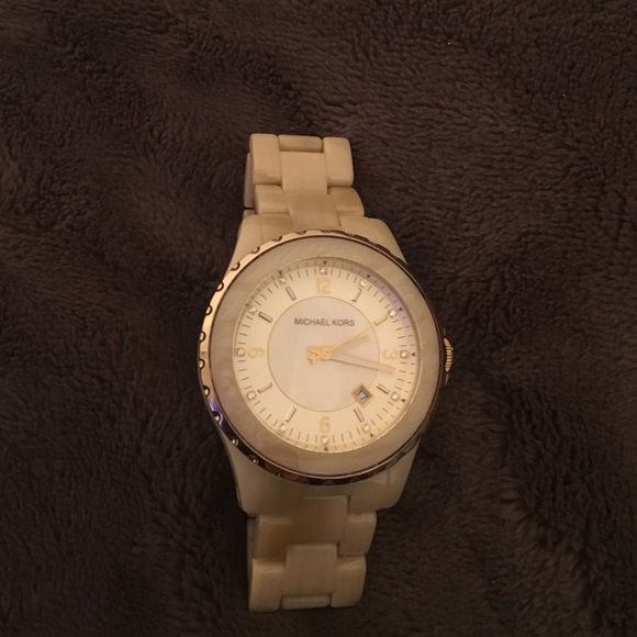 Michael Kors Watch - Picture 1 of 4